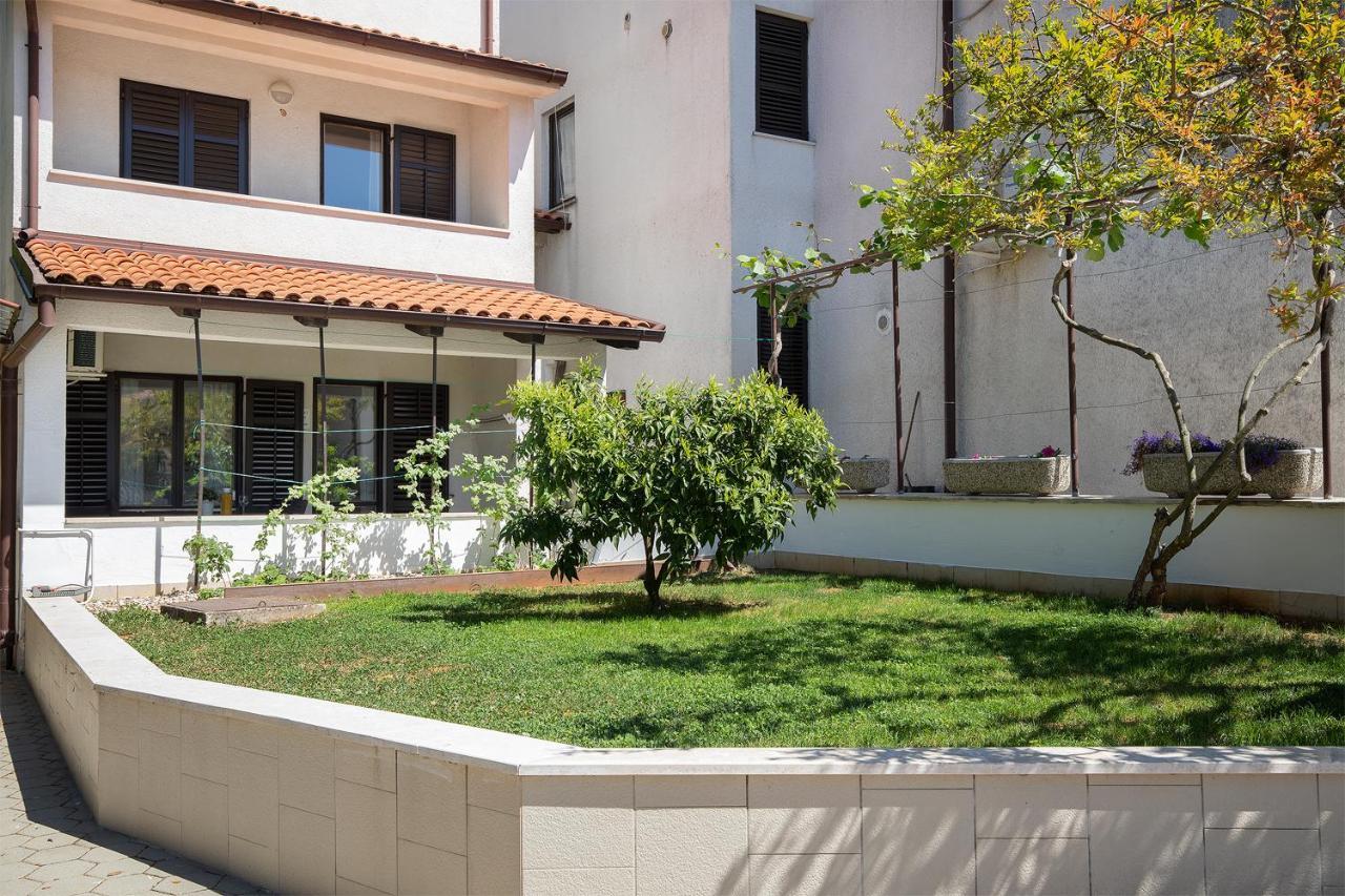 Sandy Bay Apartments - Free Mountainbike Rental - Pjescana Uvala Zewnętrze zdjęcie