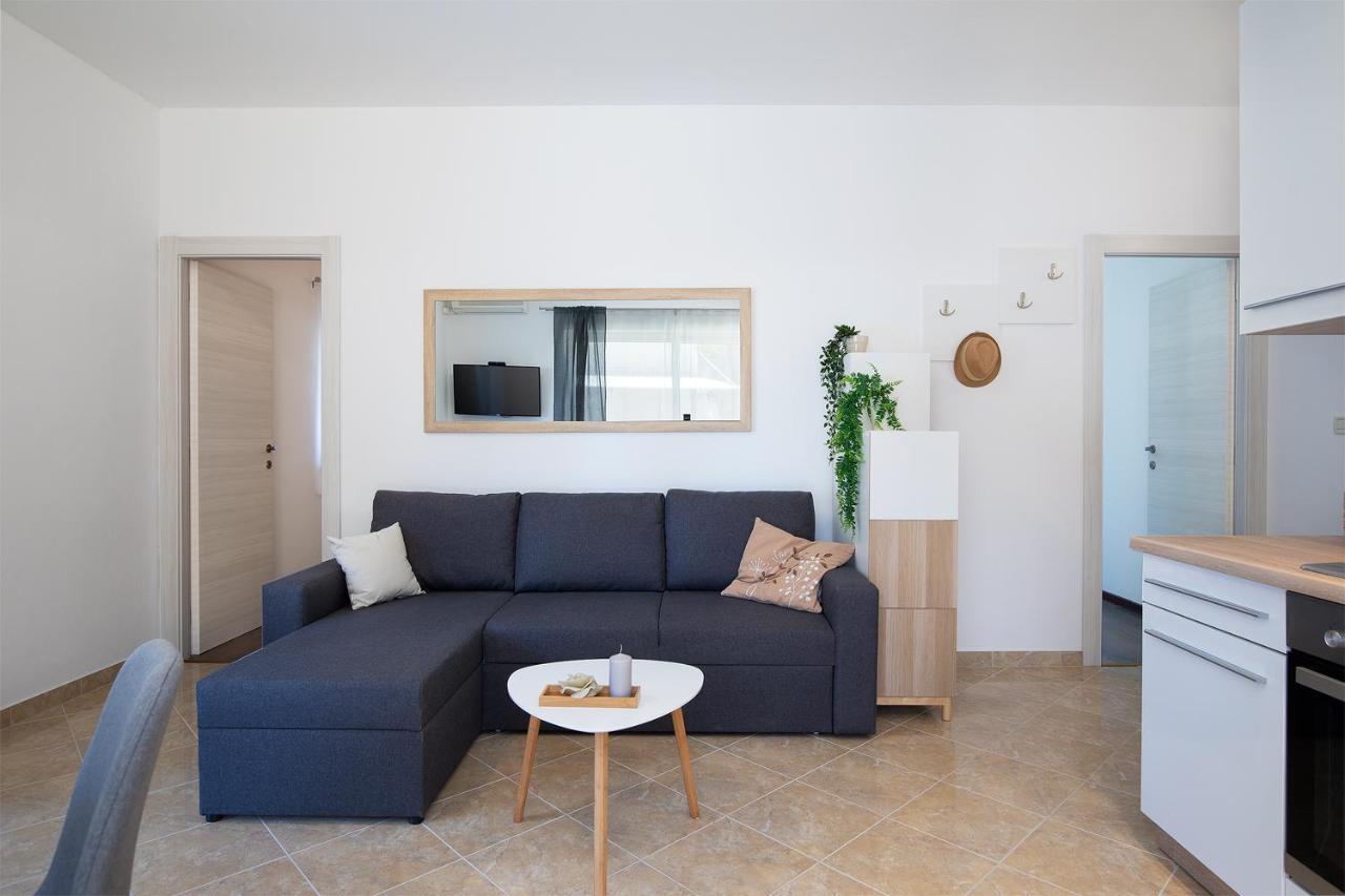 Sandy Bay Apartments - Free Mountainbike Rental - Pjescana Uvala Zewnętrze zdjęcie