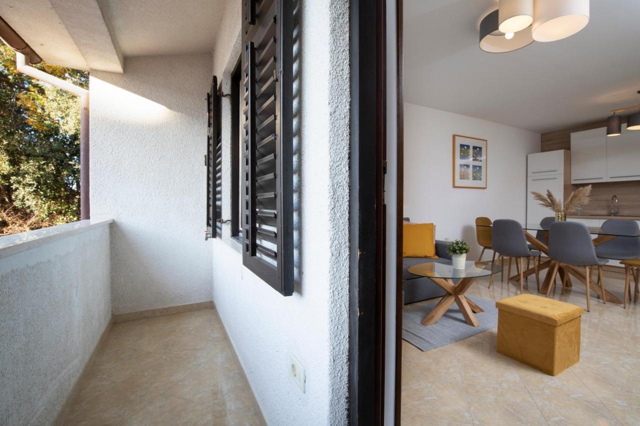 Sandy Bay Apartments - Free Mountainbike Rental - Pjescana Uvala Zewnętrze zdjęcie