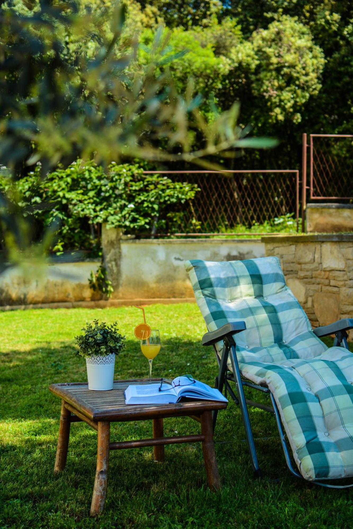 Sandy Bay Apartments - Free Mountainbike Rental - Pjescana Uvala Zewnętrze zdjęcie